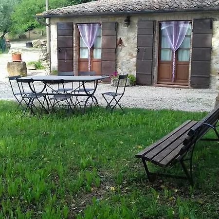 San Pietro Castiglione dʼOrcia